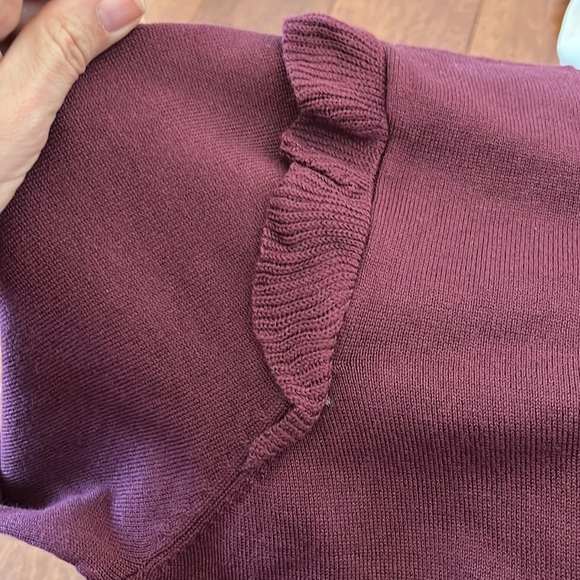 NWT Joseph A Pearl Buttons  Ruffle Detail Cardigan 
burgundy Size L - Picture 13 of 14